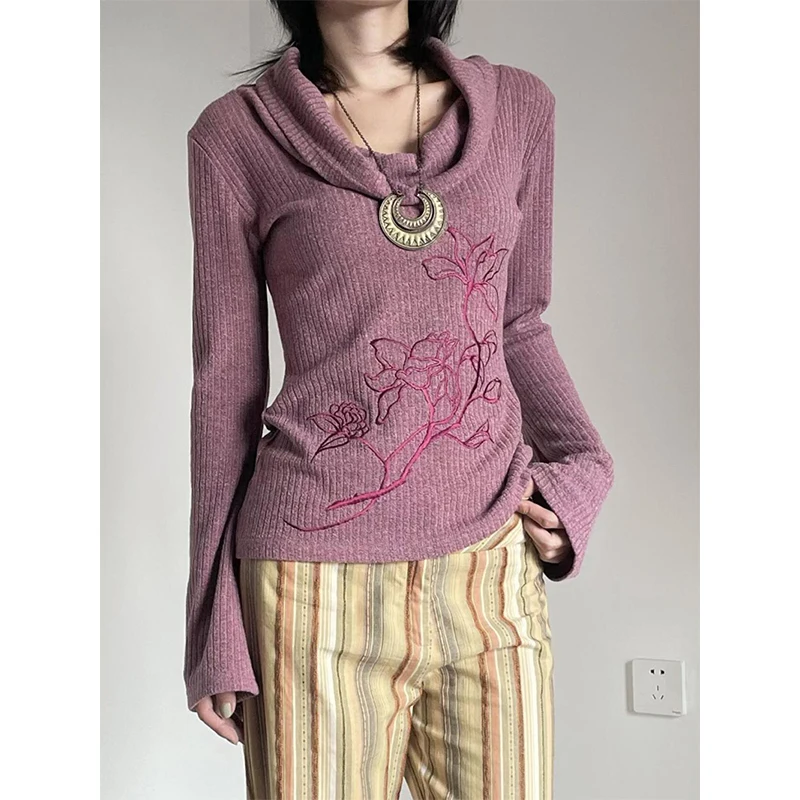سترة نسائية كلاسيكية مكشوفة الأكتاف بلوفرات هاراجوكو محبوكة بالزهور أنيقة مضيئة بأكمام طويلة ملابس تريكو شتوية كورية