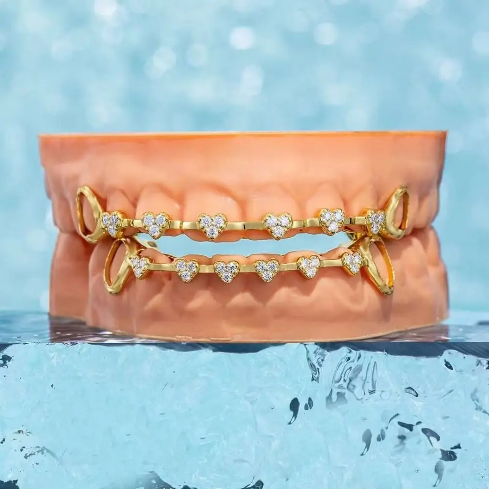 Fashion Hip Hop Dental Grills Double Glossy Zircon Charm Teeth Grillz Gold/Silver Hollow Tooth Caps Tooth Socket