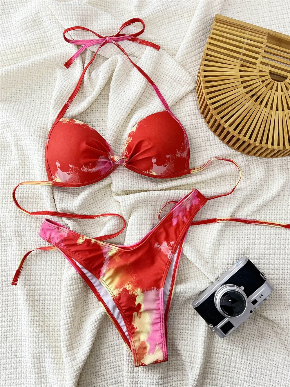 Para Praia Tie Dye Halter Taglio alto Bikini Donna Costumi da bagno 2025 Donne sexy Costume da bagno brasiliano Biquini Backless Costume da bagno