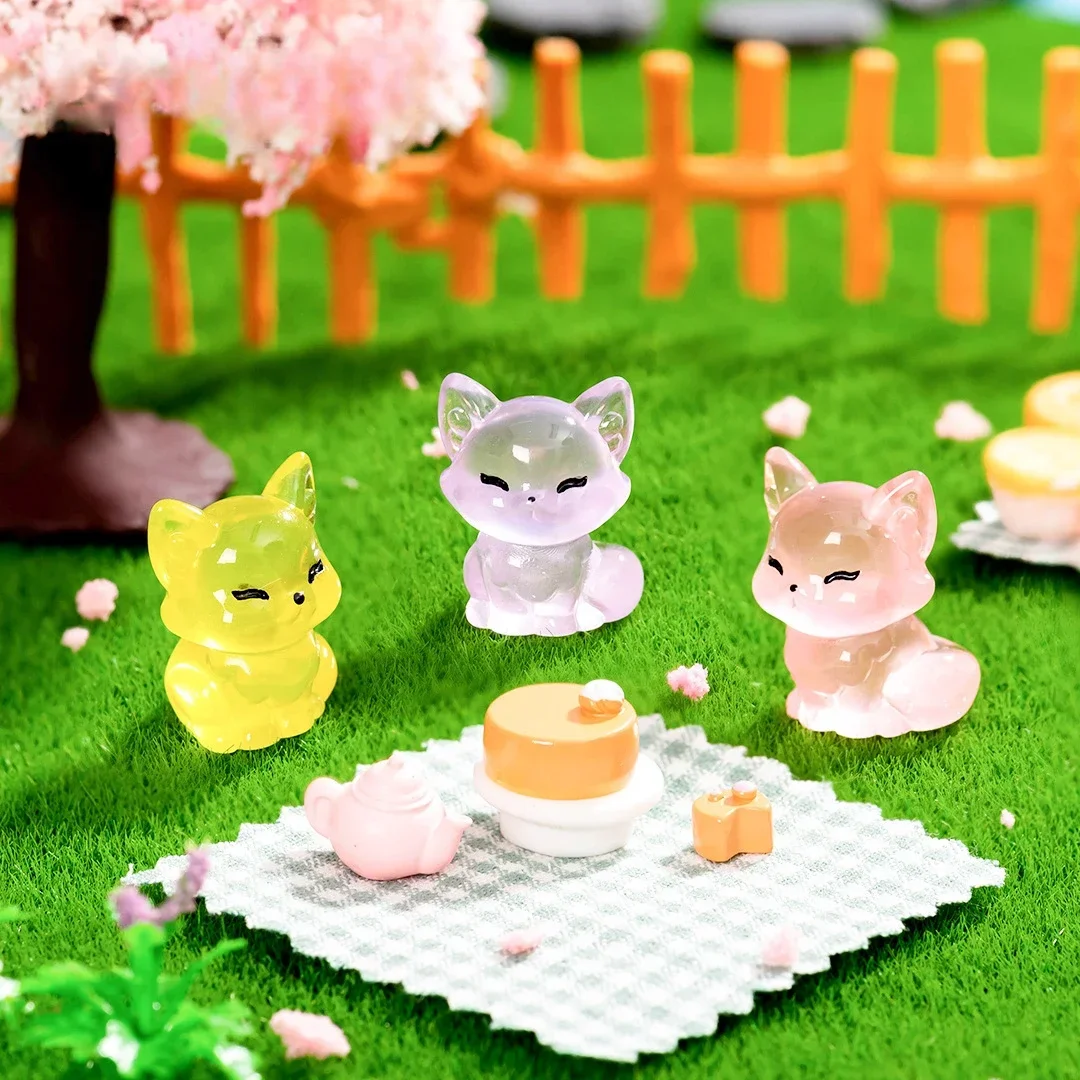 30 قطعة ثعالب راتينج صغيرة مضيئة ثعالب صغيرة صغيرة تتوهج في الظلام لتقوم بها بنفسك حديقة دمية المشهد الصغير حوض السمك ديكور #5