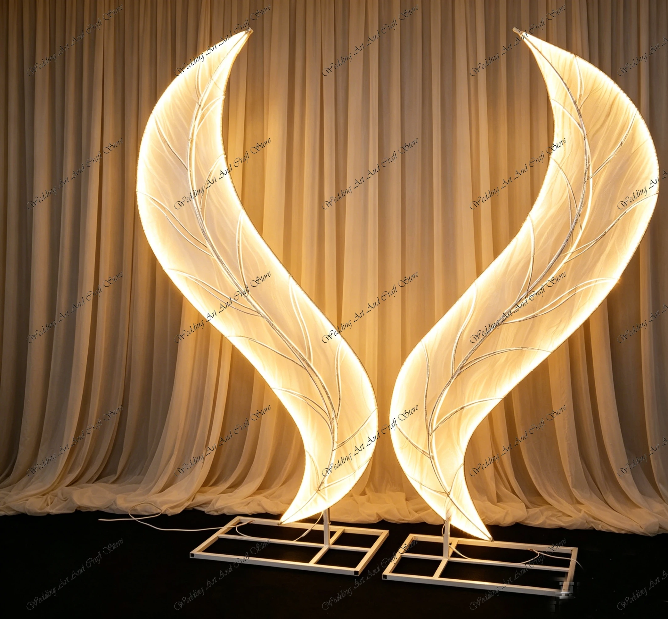 1 pair f30 209cm Wedding Glowing Luminous Large-wing Road Sign Lights Wedding Stage Props Luminous Lamp Wedding Decor ivy941