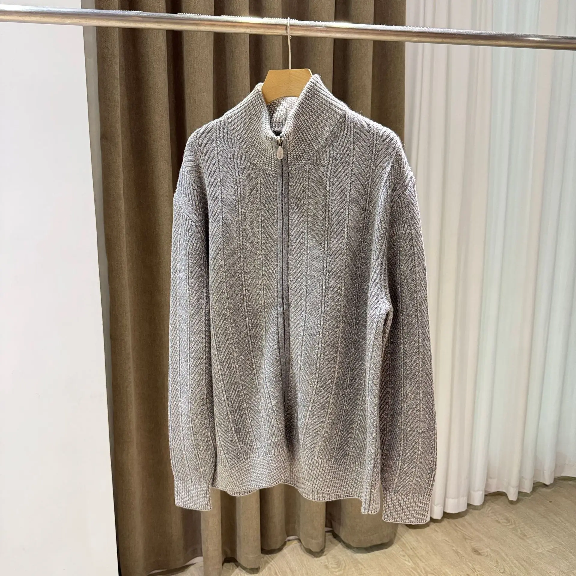 

Men's New Zipper Knitwear High-end Sweater Coat Top