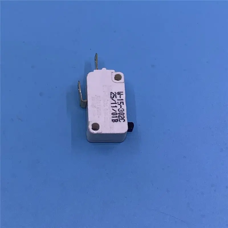 1PCS W-15-302C For Galanz Midea Micro Switch Microswitch Normally Open Switch For Microwave Washing Machine