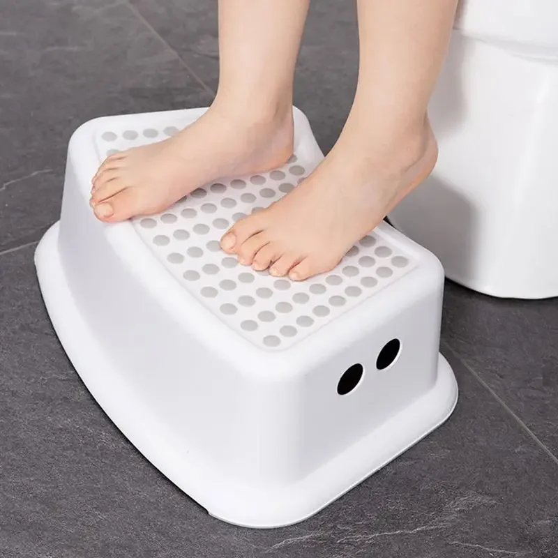 1PC Plastic Step Stool Children Bathroom Foot Stool Non-slip Step Pads Anti-skid Foot Pedal Steps Bath Stair Toilet Stool стул