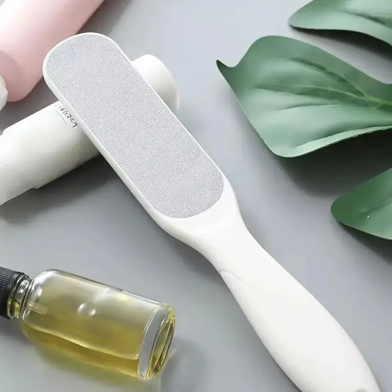 مبرد قدم احترافي مزدوج الجوانب من الفولاذ المقاوم للصدأ - أداة باديكير لإزالة مسامير القدم والجلد الميت للأقدام الناعمة الناعمة