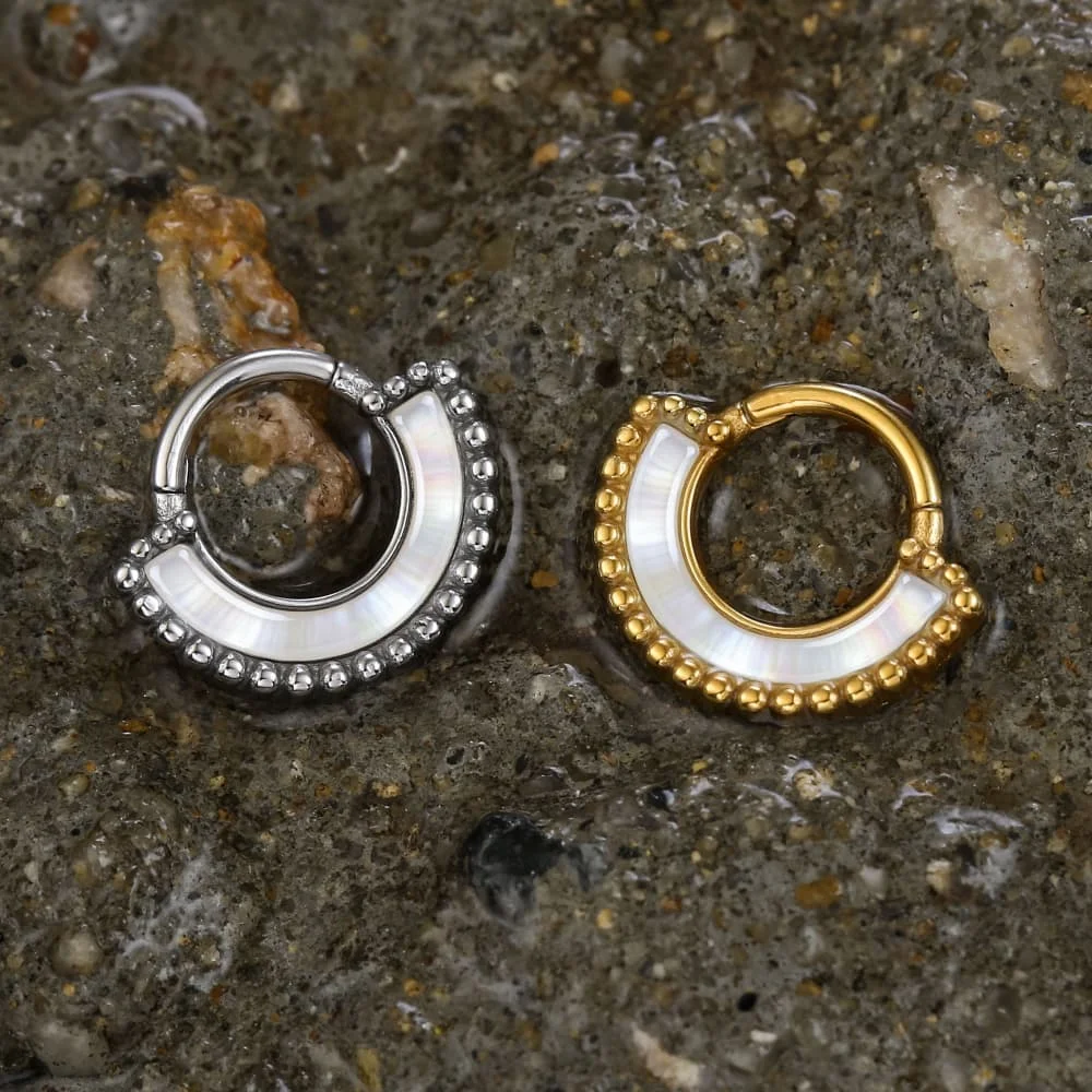 Casvort 1 Stück Edelstahl Nasenring 16G 8mm Klappbarer Segment-Clicker Hoop mit Perlenrand Septum Piercing Körperschmuck – Detail 6