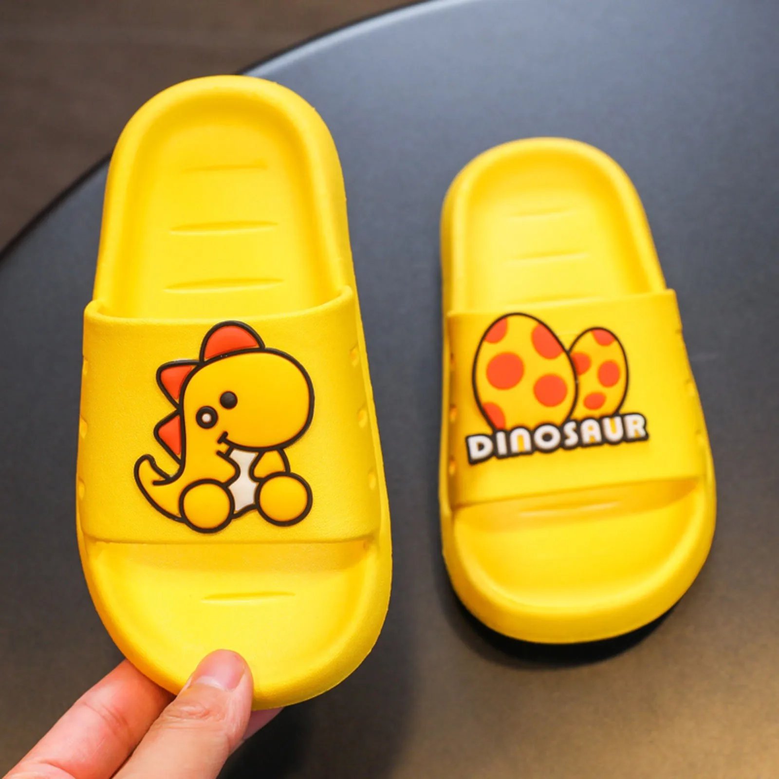 

Детские тапочки, детские летние домашние тапочки для ванной комнаты, милые детские тапочки с мягкой подошвой и рисунком для мальчиков и девочек, размер 1.