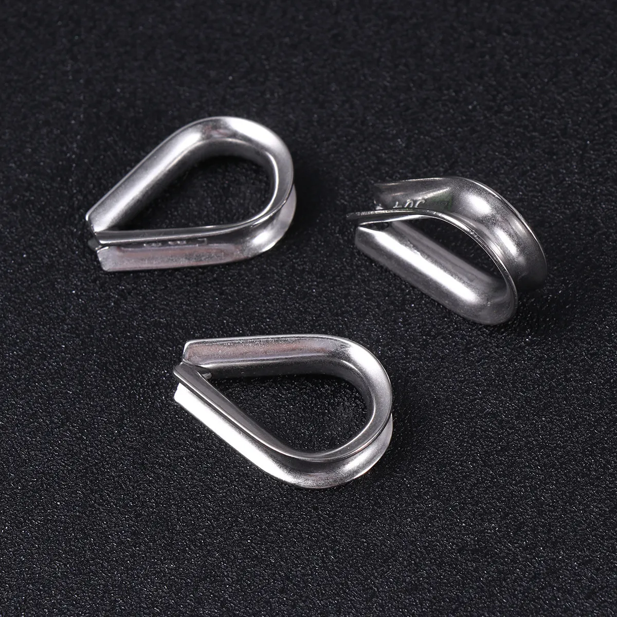20Pcs Stainless Steel Wire Rope Thimble Corrosion Resistant Steel Cable Clamp Sleeve for Marine Industrial Rigging Wire Rope