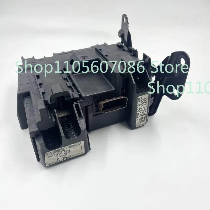 Suitable for Peugeot 408 Logo 4008 308S Picasso C4 Battery Manager, Power Management Module，second-hand