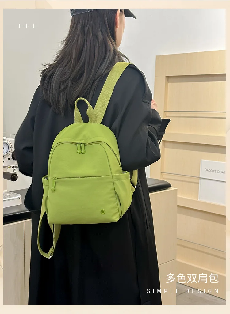 Stilvoller, minimalistischer Rucksack für Damen, leichte Reisetasche mit Telefonschlüsselaufbewahrung, kleiner, schicker Rucksack – Detail 5