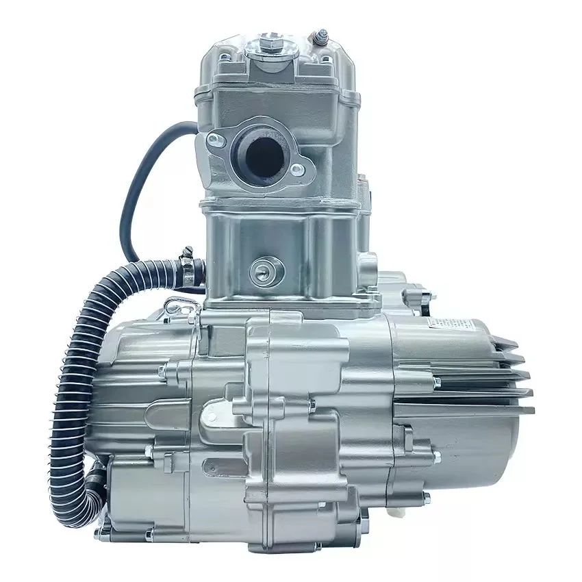 200cc three wheeled motorcycle water-cooled engine power sail cylinder gas electric method origin ignition CDI starting kick