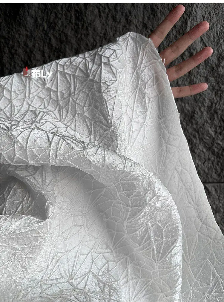 White Geometric Pattern 3D Texture Jacquard Fabric, For Luxury Bags, Skirts, Coats, High-End Designer DIY Fashion Material