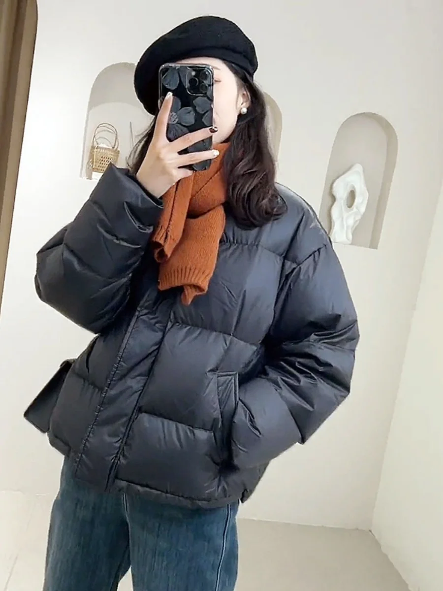 

Черная короткая женская пуховая куртка 2026 года, зимняя, утепленная, с наполнителем из белого утиного пуха, повседневная, модная верхняя одежда в корейском стиле, для поездок на работу, ветрозащитная