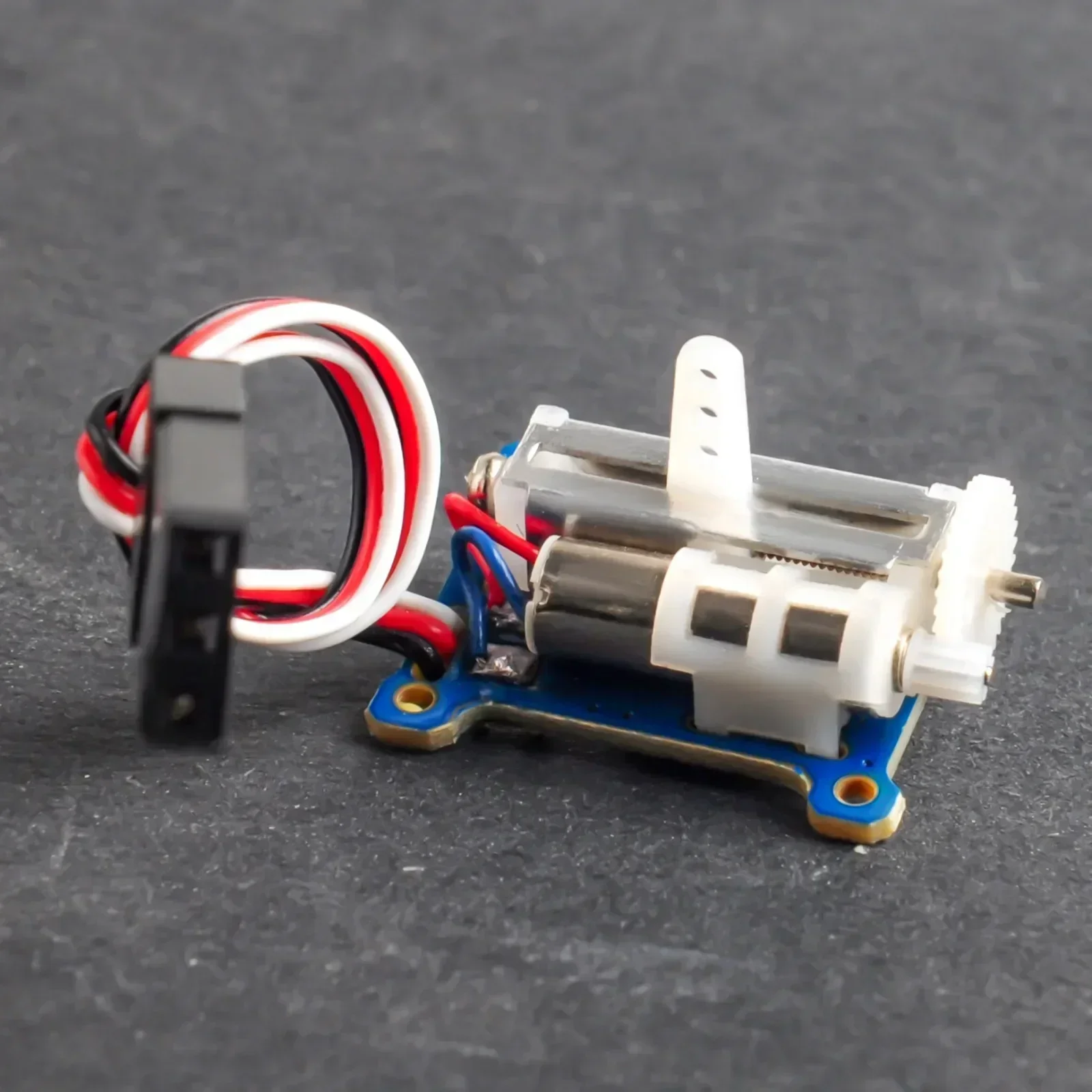 GS-1502 1.5g 초소형 디지털 리니어 서보 3.7-6V 고토크 빠른 반응 RC 항공기/고정익 DIY 모델용