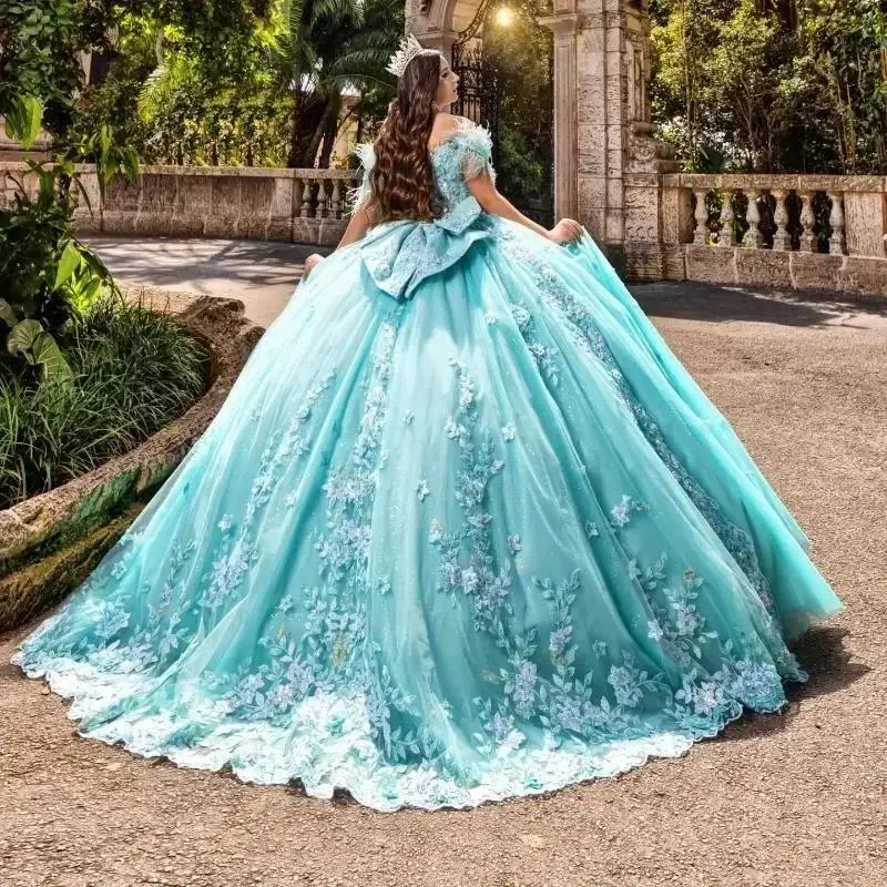 فساتين Quinceanera باللون الأزرق المائي ثوب حفلة قبالة الكتف القوس مطرز زين الدانتيل فستان حفلة عيد ميلاد Vestidos De 15 Anos