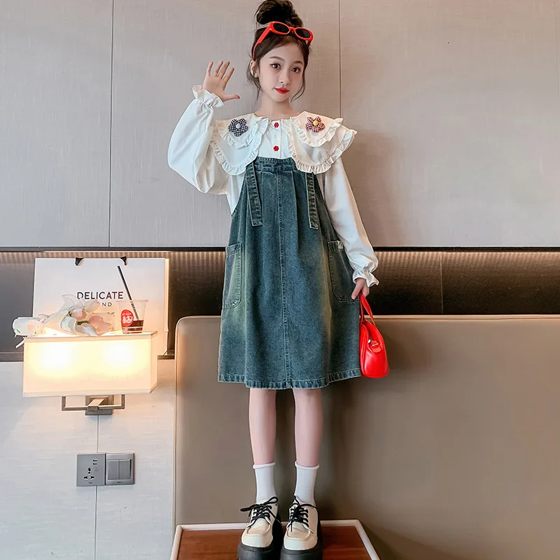 

2025 Korean Autumn Children Girl 2pcs Dress Set Junior Girl Flower Lapel Long Sleeve Tops+Denim Suspender Skirt Set For Girl