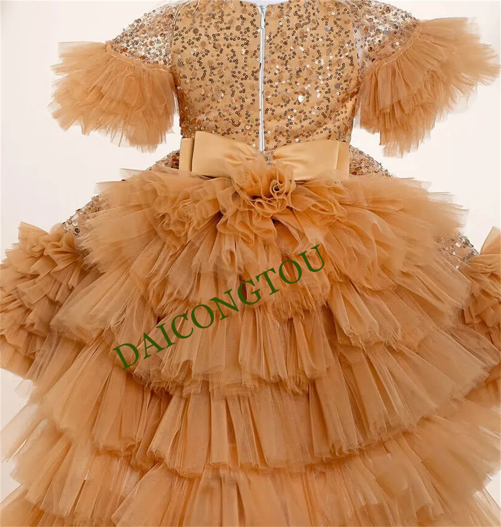 CustomizedFlower Girl Dress Champagne for Wedding Feathers Ruffles Kids Birthday Party Gowns Sequins First Communion Dresses