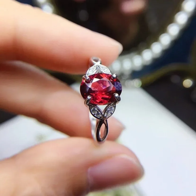 Light luxury imitation natural oval garnet ring female INSTAGRAM fashion niche design ring red gemstone wedding match