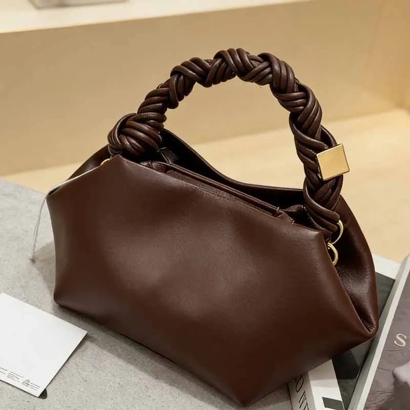 

2026 Hot Paris Designer Moon Hexagonal Woven Shoulder Handbag Casual Crossbody Bag for Women with Premium Feel Ins New Trendy