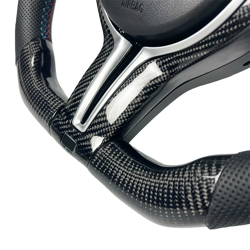 المنافسة LED عرض عجلة توجيه سيارة لسيارات BMW F30 F31 F35 F32 F10 F18 F20 تعديل عجلة القيادة ألياف الكربون الحقيقية