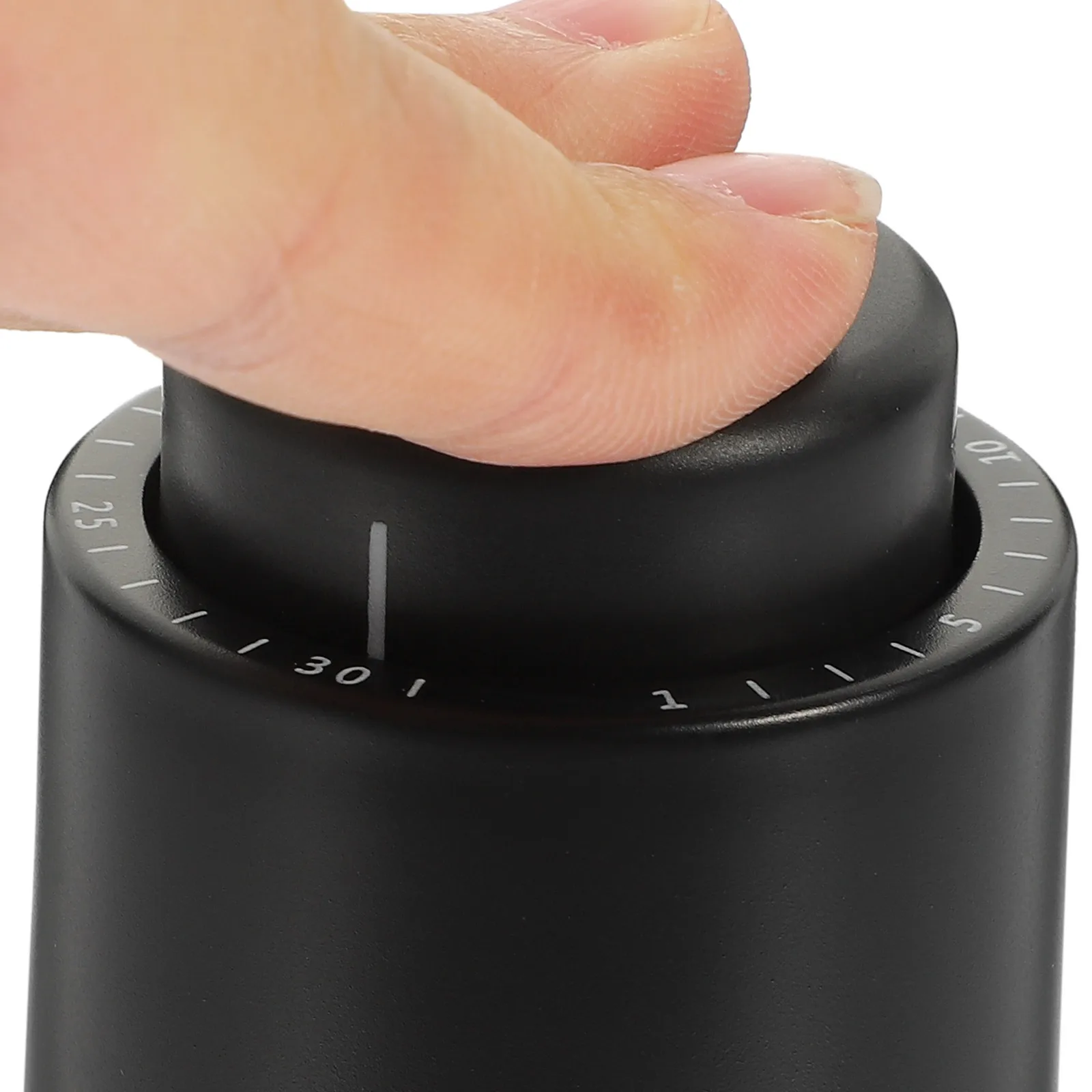 

2pcs Vacuum Wine Stopper Reusable Bottle Plug Air-Tight Seal 7+ Days Saver Ideal Gift Kitchen Bar