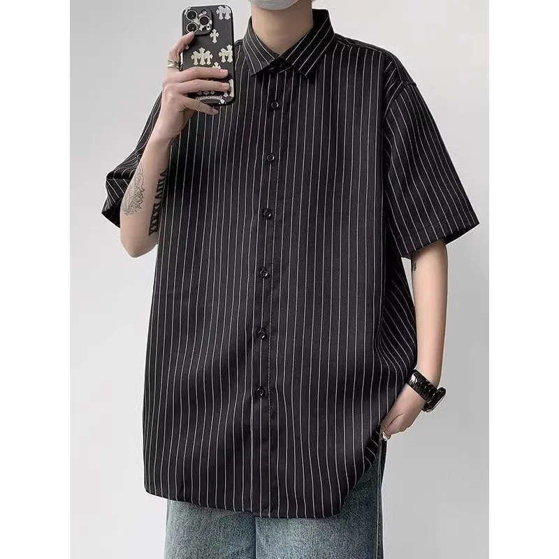 

Loose Fit Men's ort Sve irt Vertical Stripes Spring Summer Thin Design Casual High Street Sle Faionable Outerwear