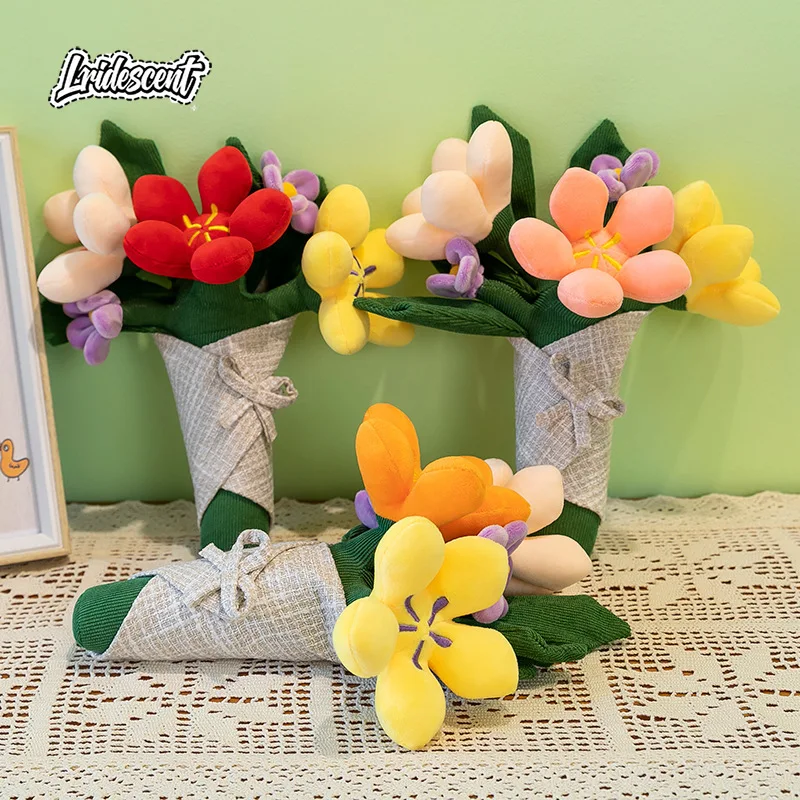 باقة دمى الزهور المحمولة باليد من القطيفة: هدية رائعة للفتيات في عيد الميلاد أو عيد الحب. لعبة ودعامة ديكو للاقتراح