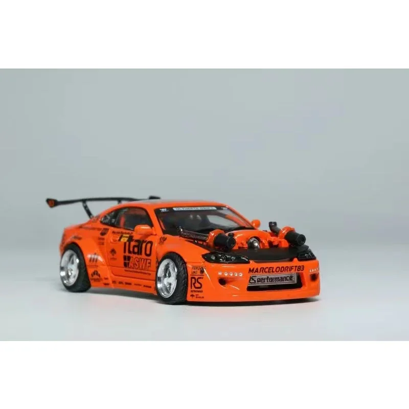 YS 1:64 Silvia S15 Marcelo Drift Cayenne V8 motor Diecast Diorama colección de modelos de coches juguetes en miniatura