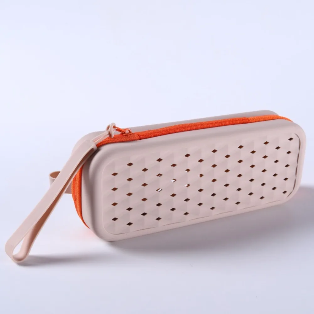 حافظة نظارات السباحة المحمولة المصنوعة من السيليكون حافظة نظارات ناعمة مقاومة للماء مع فتحة تصريف قابلة للتنفس صندوق تخزين نظارات شمسية