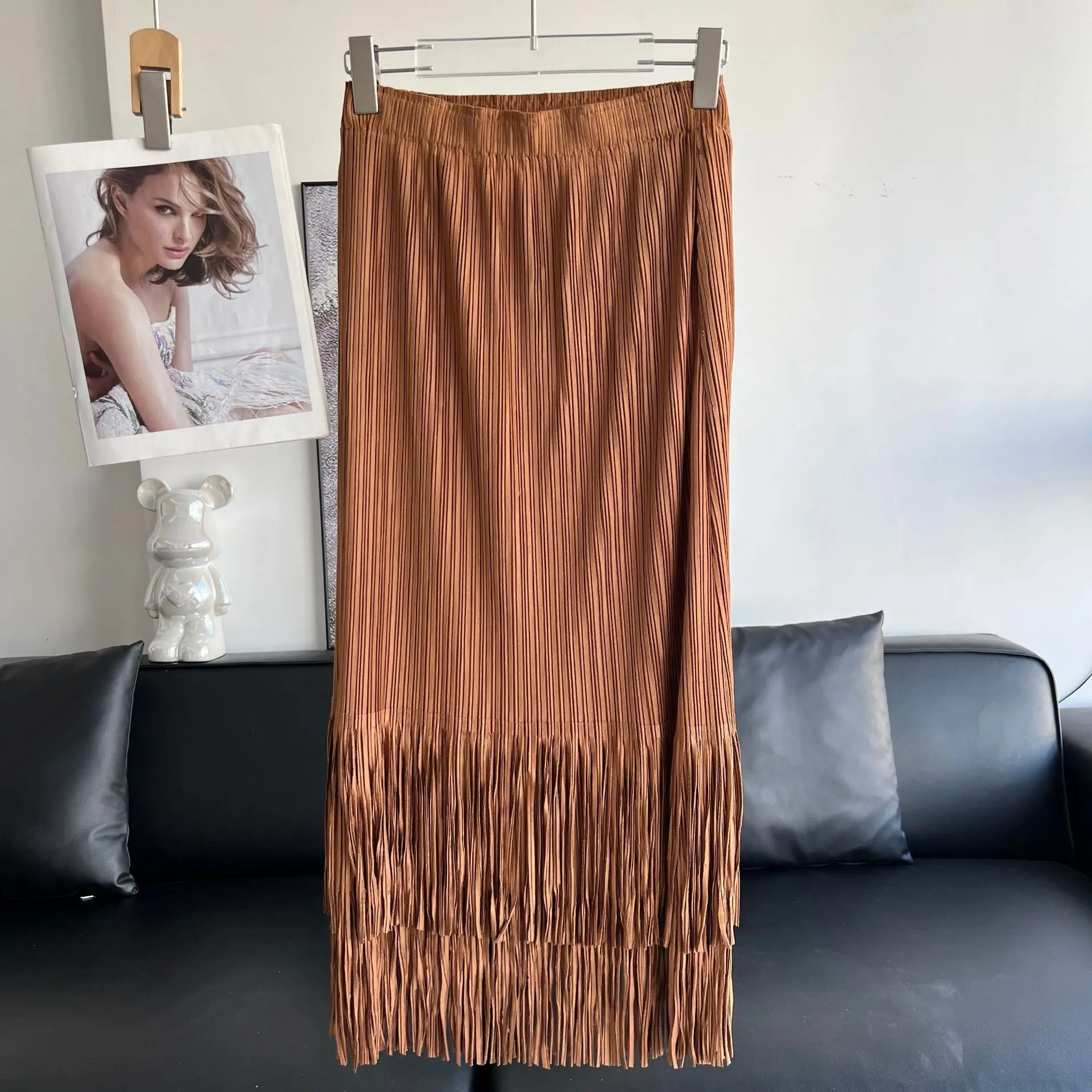 

Pleats Pleated Half-skirt French Casual Senior Sense Pleated Fringe Skirt 2024 Summer New High-waisted Thin Package Hip Jupe