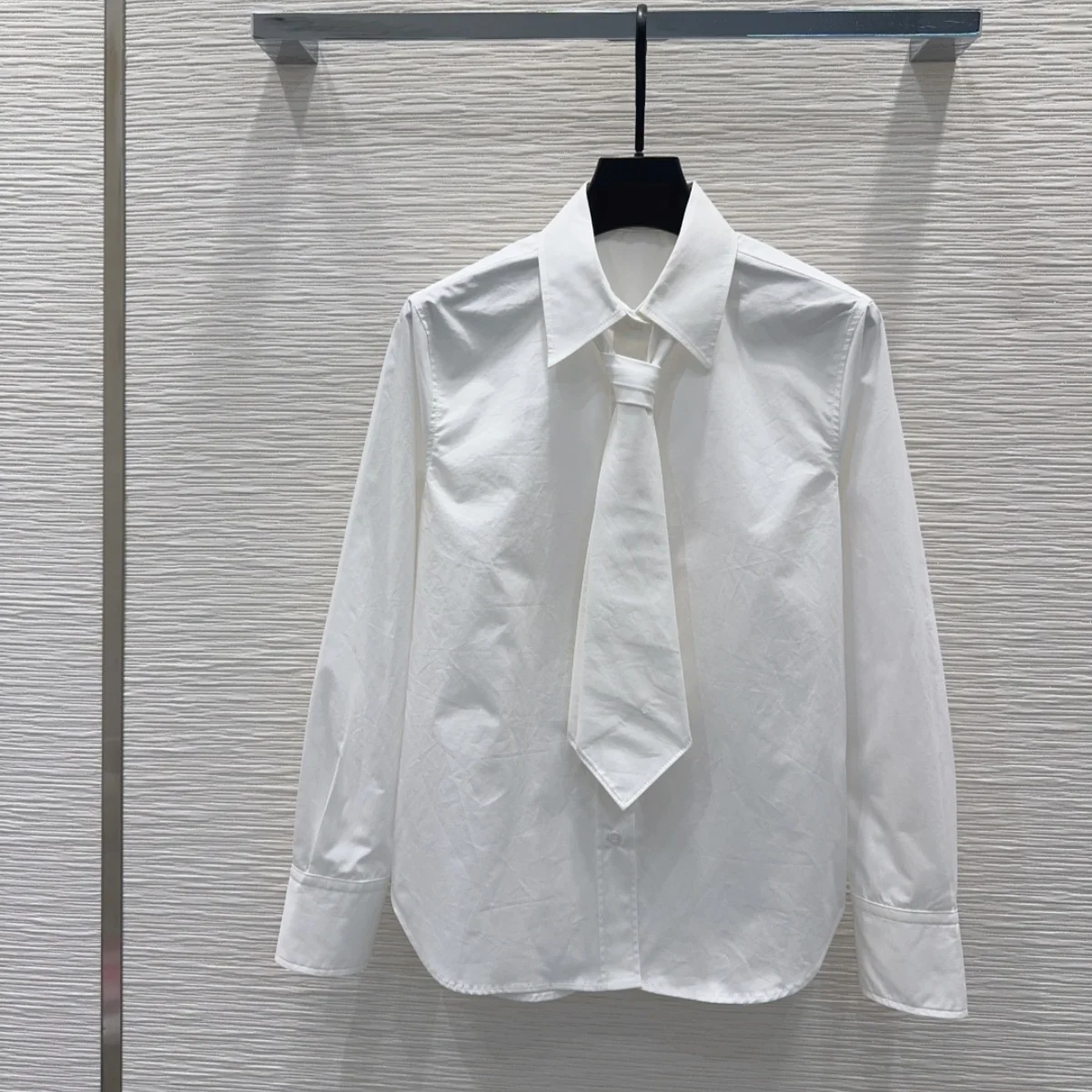 2026 high-quality women's detachable tie and pointed collar shirt--2691164