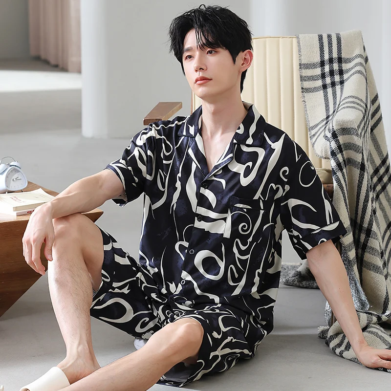 

New Print Nightwear Thin Homewear Mens Short Sleeve Satin Silk Pajama Set and Short Sleeve Shorts Men Pijama Printed Pajamas Men