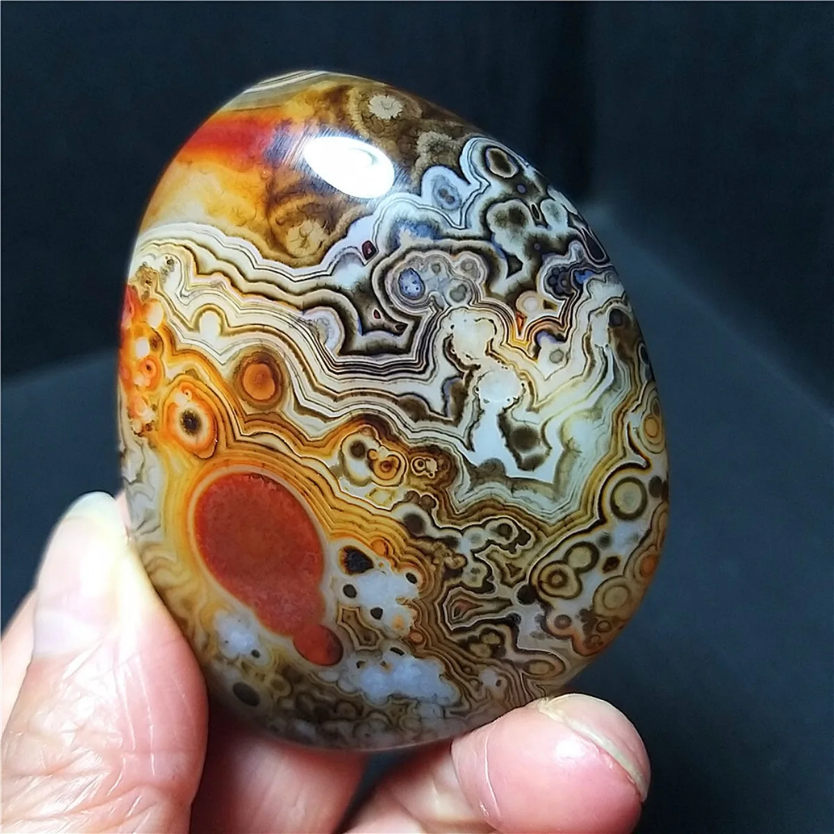 Chalcedony Beauty Banded Agate Palm Stone, Polished Tumbled, Pocket Stone, Collector Gift, Natural Stone, Crystal Collection