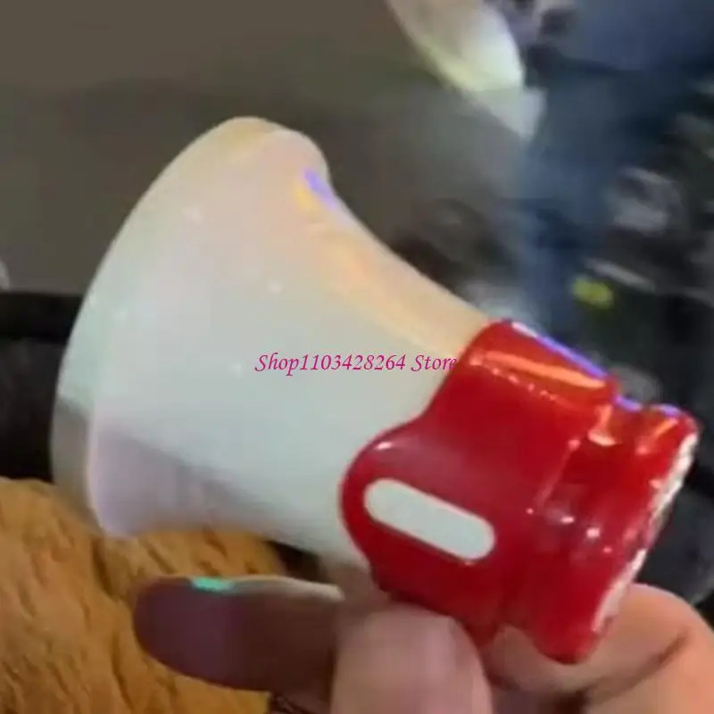 جهاز تضخيم الصوت المدمج مكون من قطعتين، تصميم باللونين الأحمر والأزرق، ميزة تسجيل صوتي متكاملة، تطبيق داخلي وخارجي