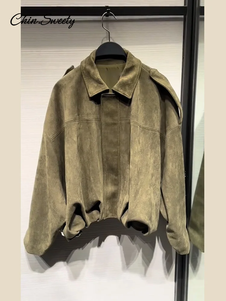 Рисунок 3 - Коричнево-зеленая замшевая куртка