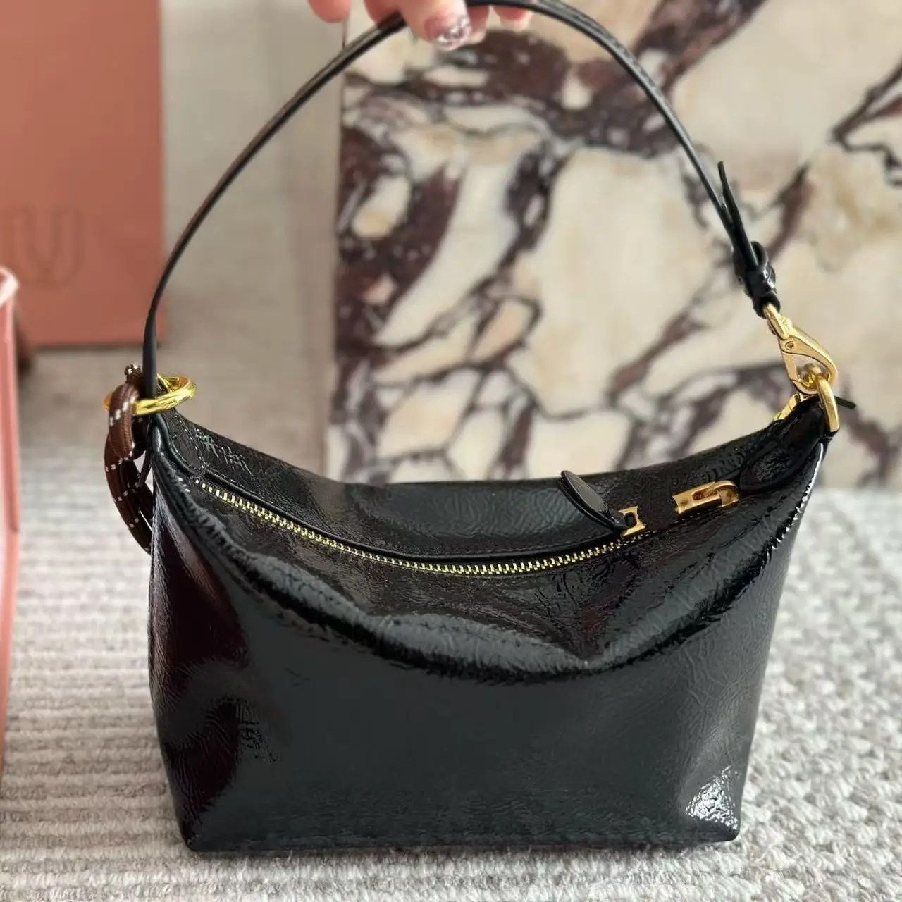 

Retro lunch box bag underarm women's bag 2025 trend new simple large-capacity women's shoulder bag handbags