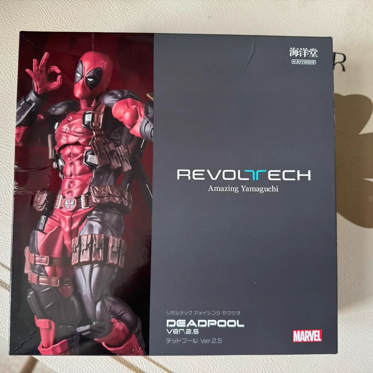 Deadpool 2.5 Revoltech Action Figure 1/12 Scale