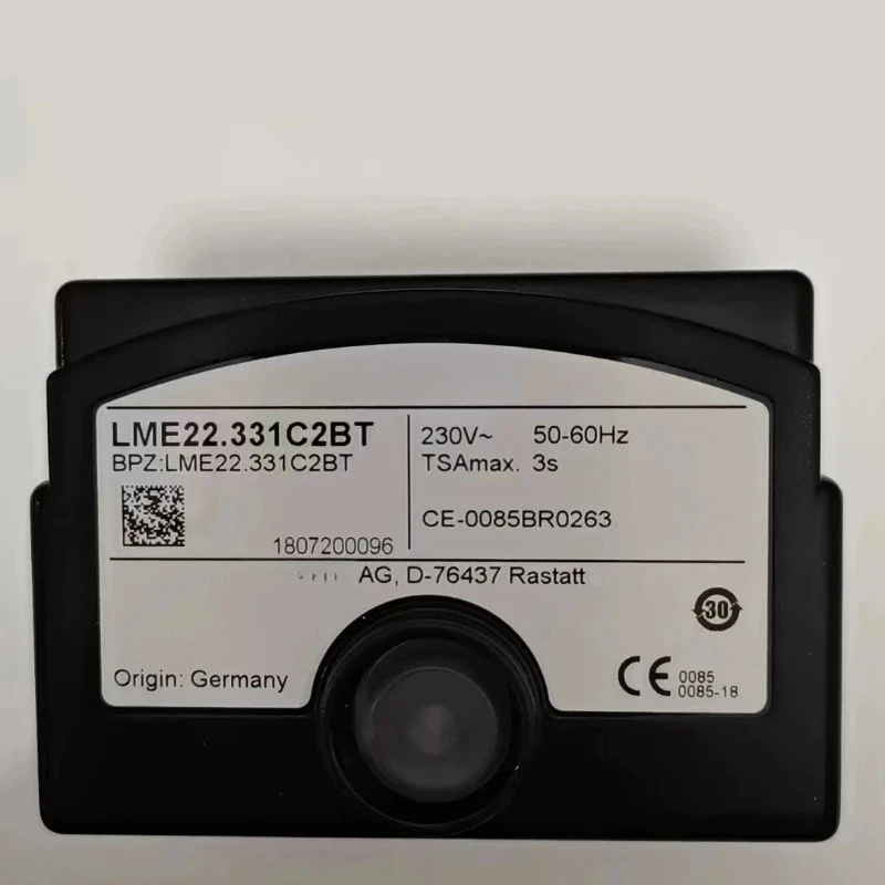 LME22.331C2 11.330 21.130 21.330 22.232 233 Burner controller programmable