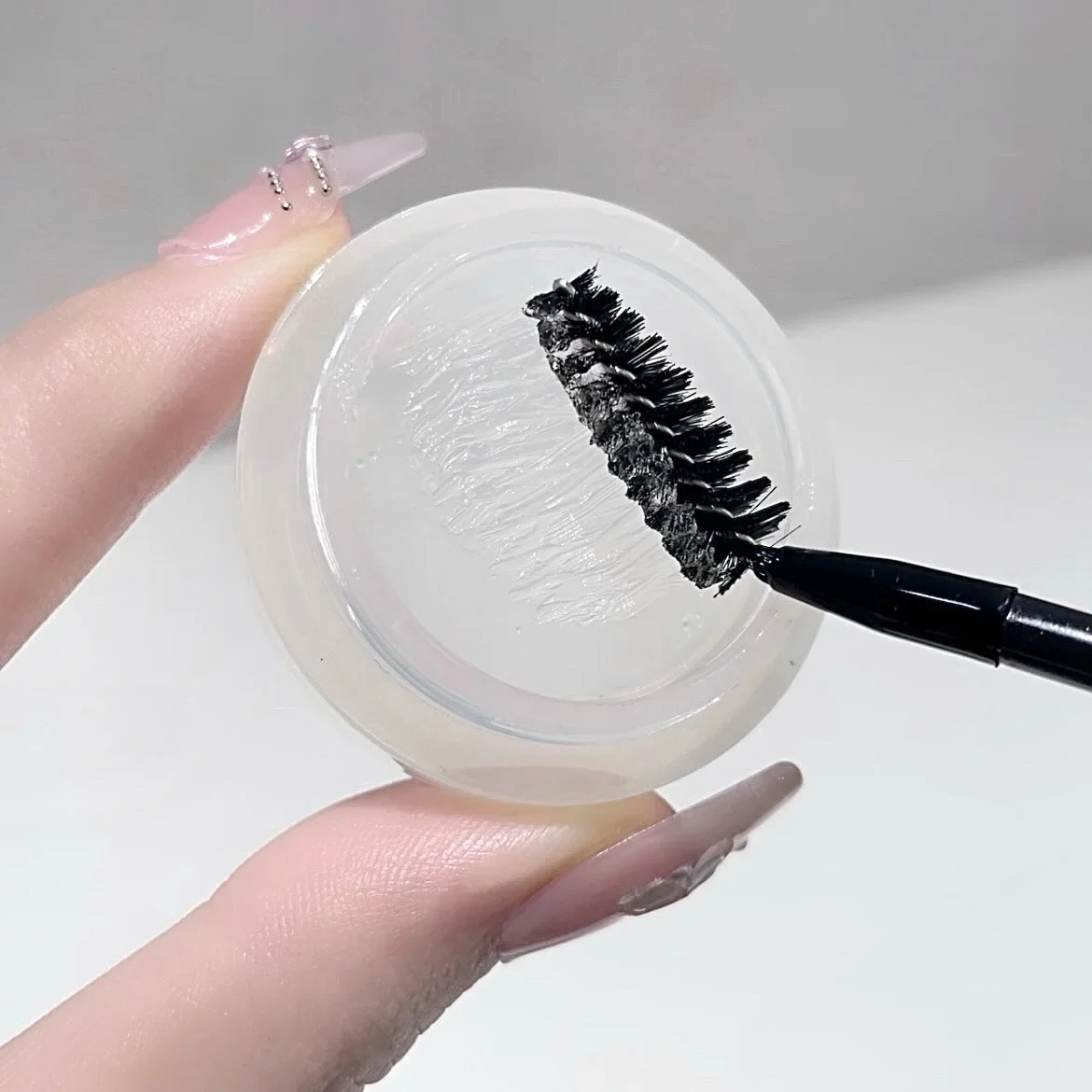 2-w-1 Pomada i żel do brwi Naturalny, długotrwały, łatwy w aplikacji, wodoodporny krem do brwi dla trójwymiarowych brwi