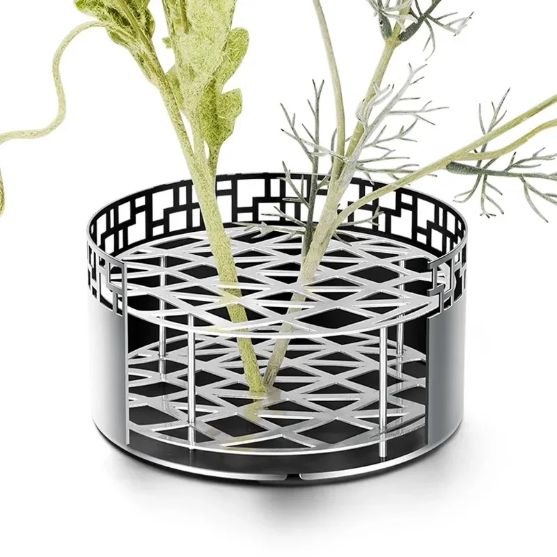 Light luxury Nordic model house 304 steel vase, living room flower arrangement water maintenance creative simple ins wind