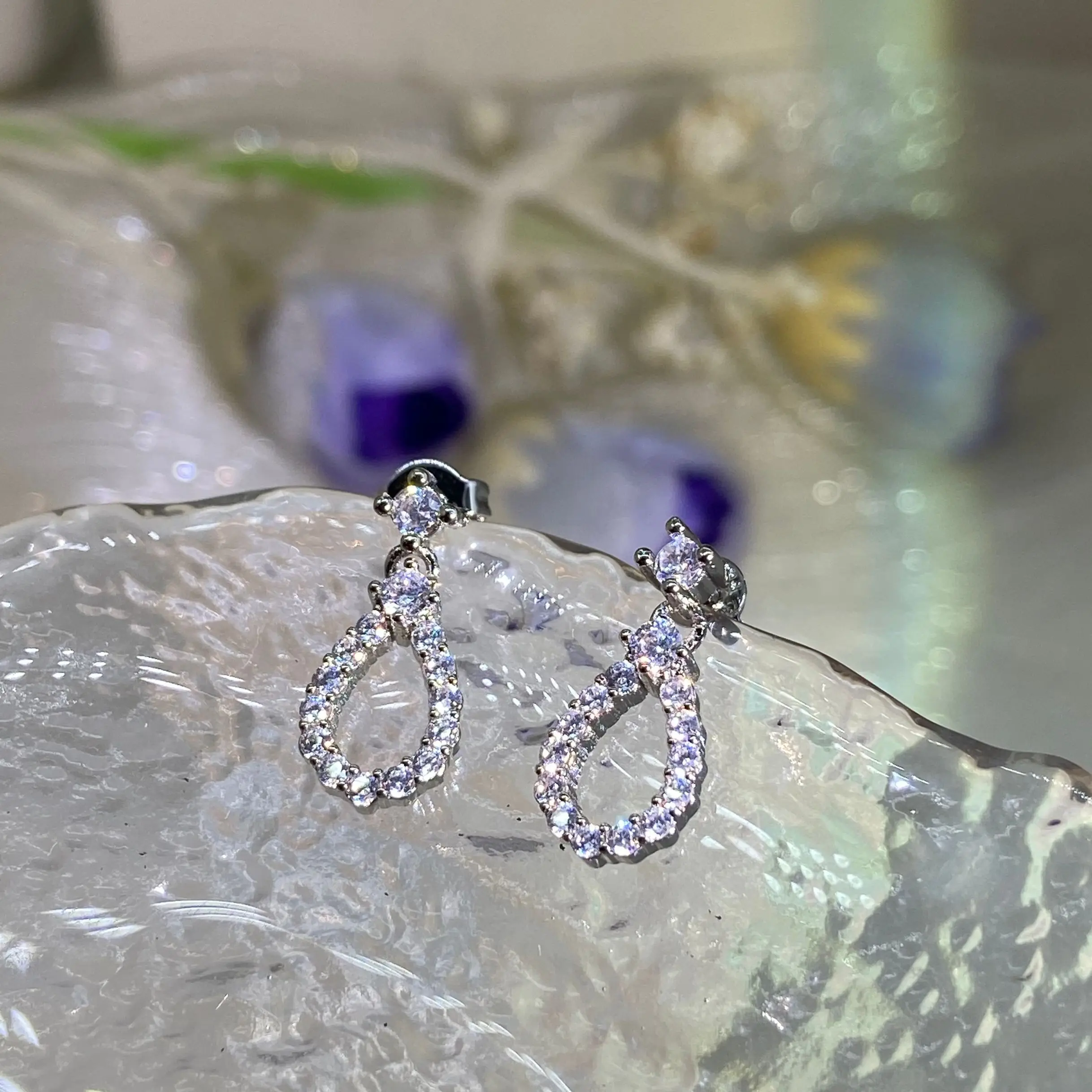 2022 nuovo classico orecchino cavo per donna diamanti lusso Super Shine squisiti Charms fata accessori per gioielli da festa di nozze