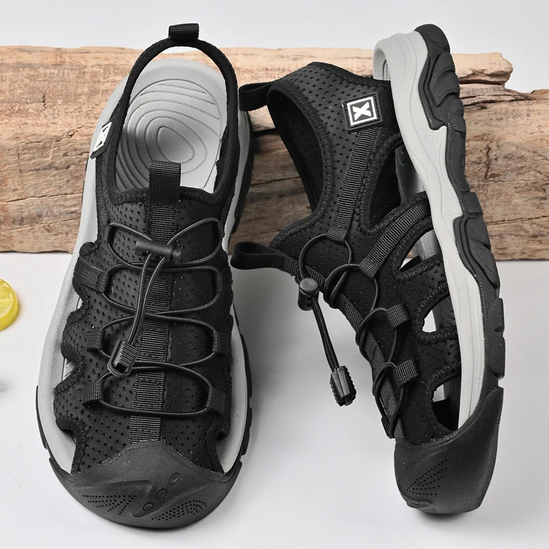 Outdoor Men's sandals 2026 New Men's Sports Hiking Sandals Summer Aqua Shoes Men Wading Quick Drying Closed Toe Beach Sandals
