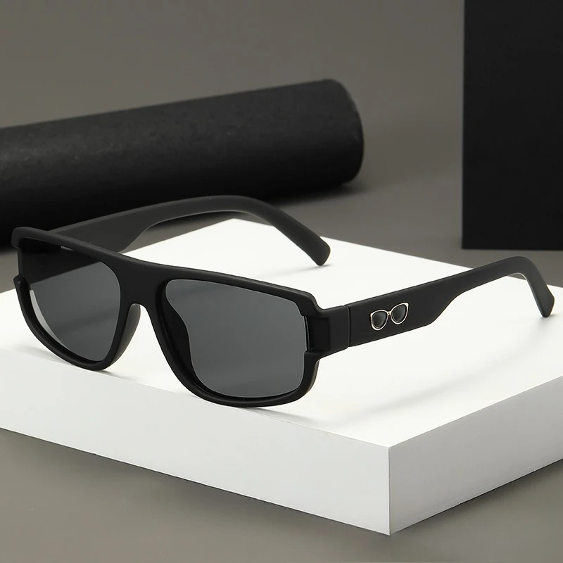 

​​2025 Retro Polarized Sunglasses for Men, UV400 Classic Vintage Driving Glasses, Anti-Glare Lightweight Outdoor Unisex​​