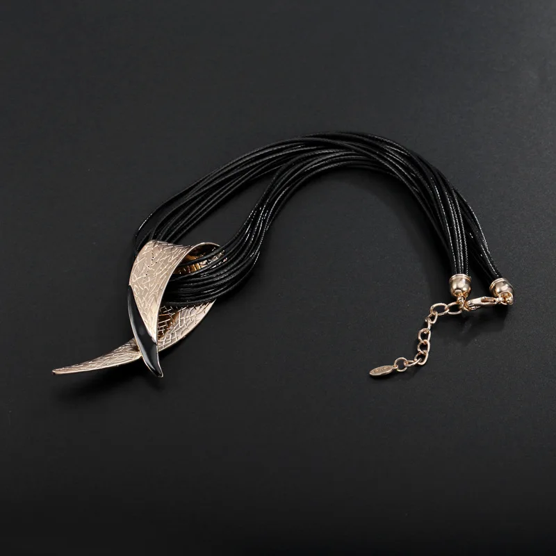 Vintage Black Leather Chain Short Necklace Choker Silver Plated Alloy Big Pendant Necklace For Women Gifts Gothic Metal Jewelry