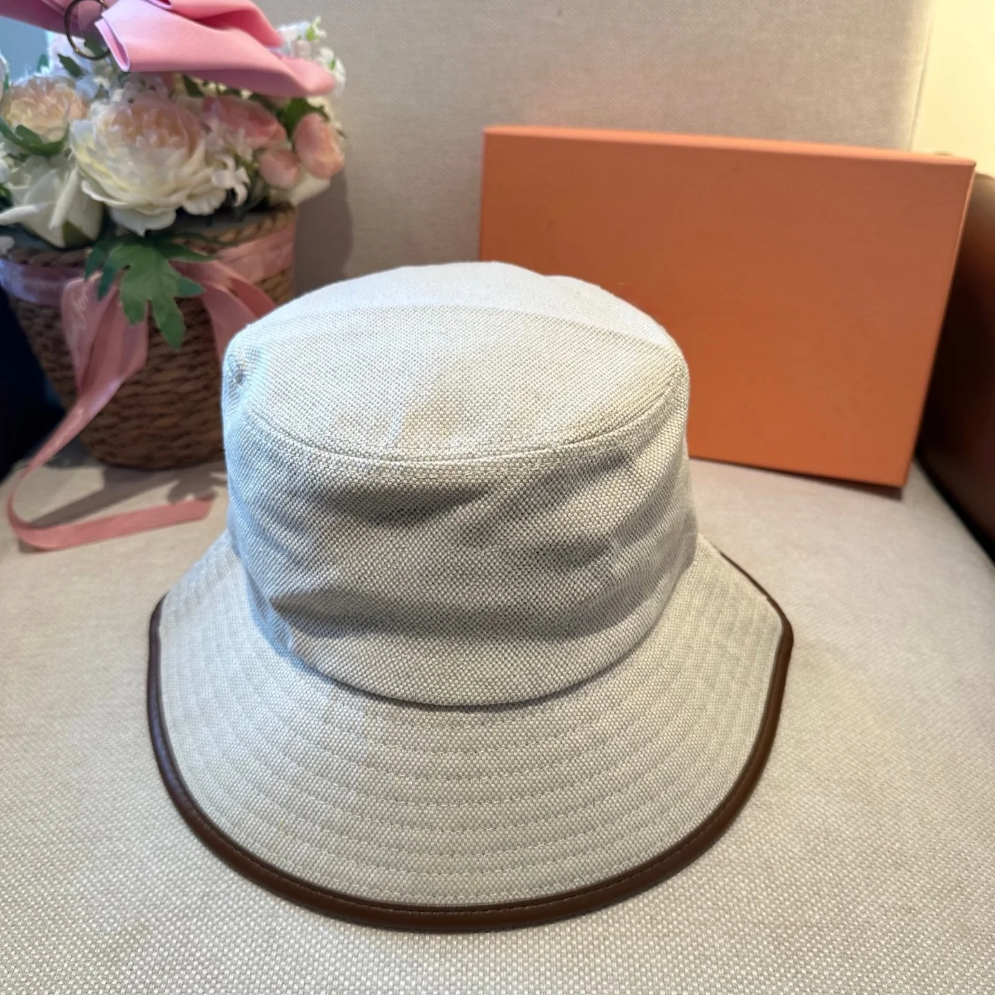 New Summer Style Bucket Hat Unisex Versatile Sun Hat Casual Sun Protection Bucket Hat Sunshade Hat Casual Hat Holiday Gift.