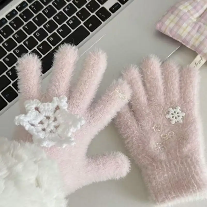 Różowo-białe rękawiczki zimowe z efektem akwareli, z motywem płatków śniegu, dziergane, w stylu Lolita, puszyste, zakrywające całe palce, ciepłe rękawiczki damskie.