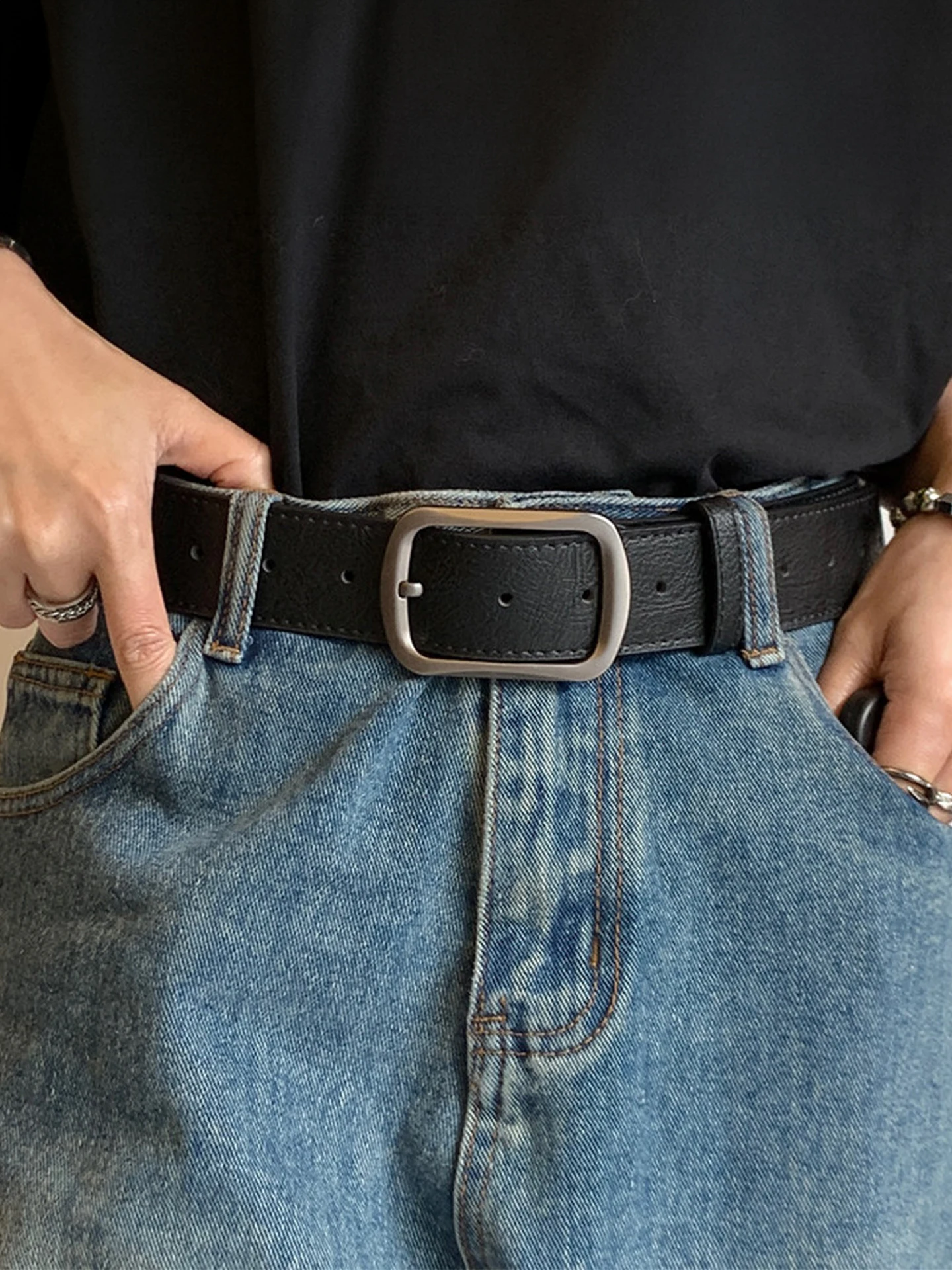New Advanced Vintage Versatile Casual Buckle Leather Belt for Men Simple Matte Color Youth Jeans Belt Business Trendy