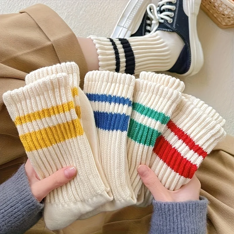 Autumn/Winter Random 5-Pair Unisex Mid-Calf Socks | Color-Block Striped Socks | Trendy and Stylish.
