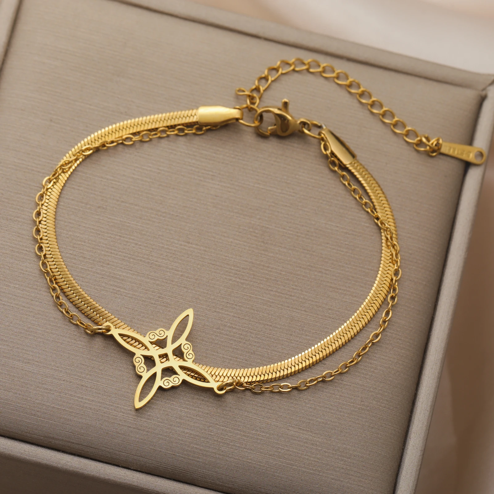 Irish Witch Celtics Knot Stainless Steel Box Snake Chain Bracelet Women Men Amulet Jewelry Wholesale