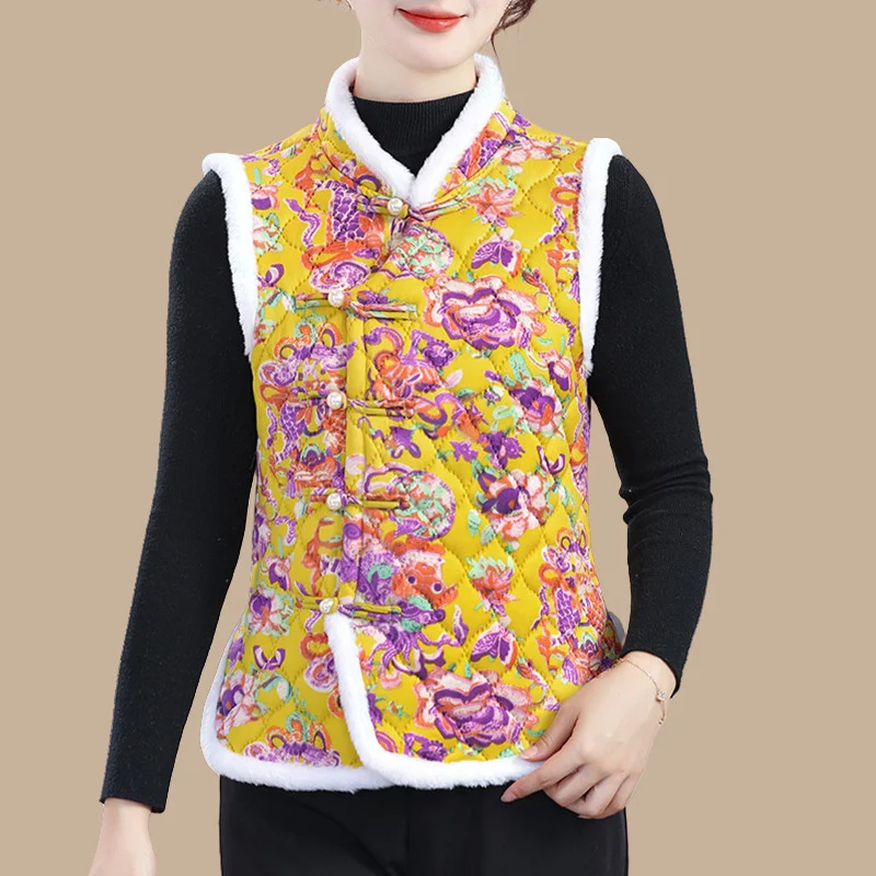 

Женский жилет среднего возраста для пожилых женщин, осень-зима, бархатный жилет в китайском стиле с толстым принтом, куртка на пуговицах в виде лягушки, пальто, топ